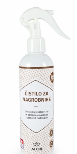 Detergent pentru monumente funerare